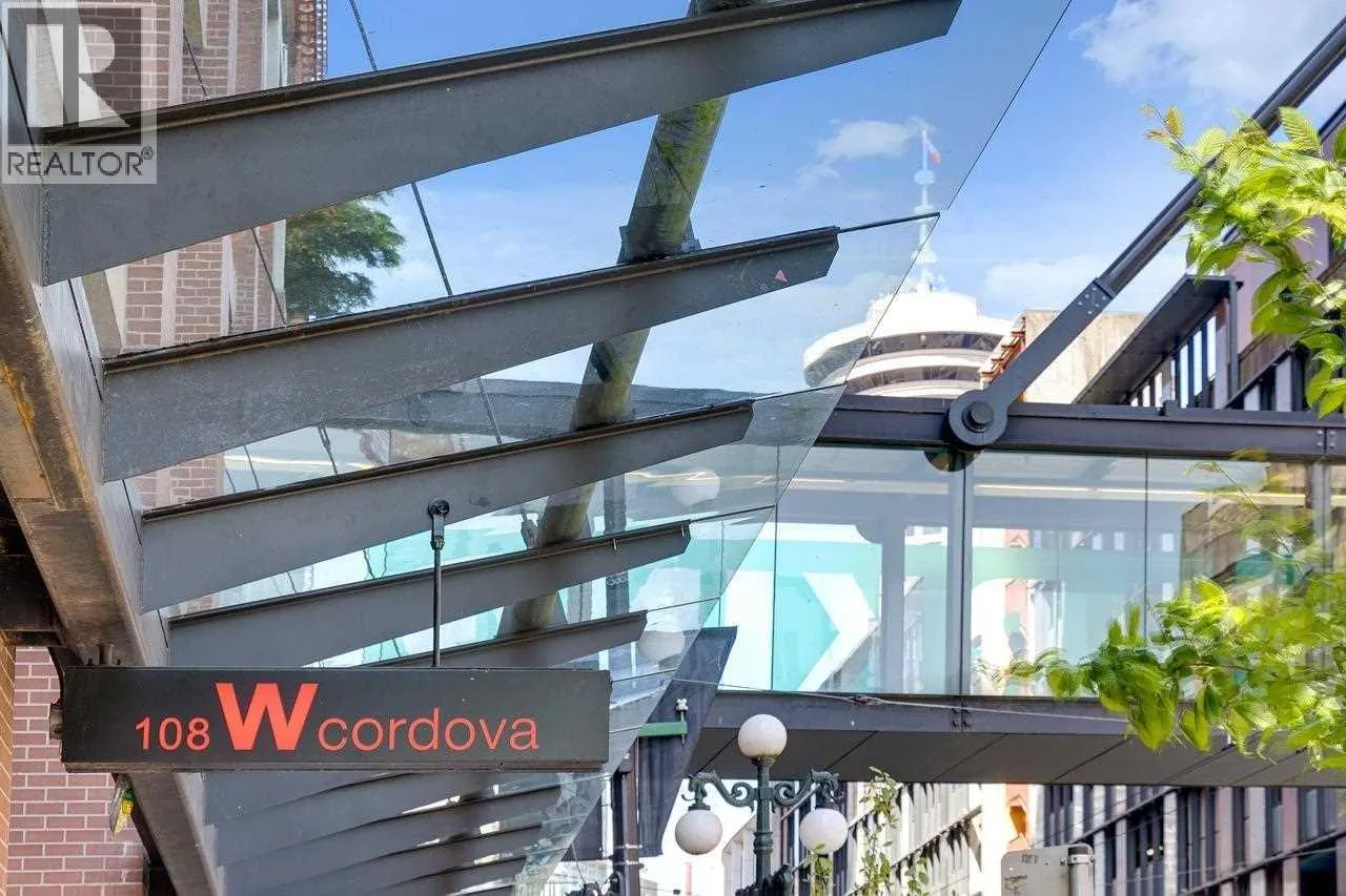 1701 108 W CORDOVA STREET