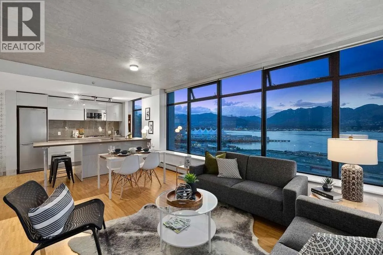 1701 108 W CORDOVA STREET