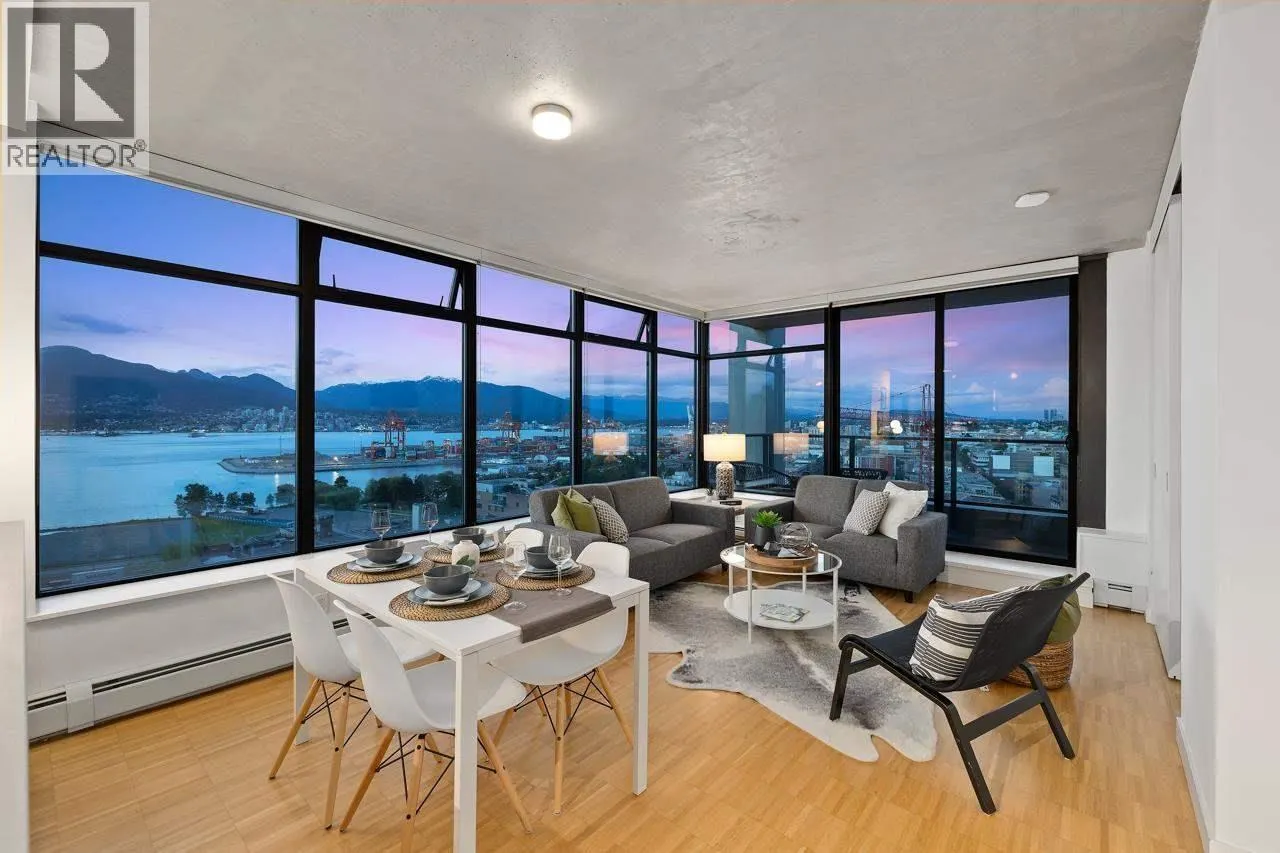 1701 108 W CORDOVA STREET