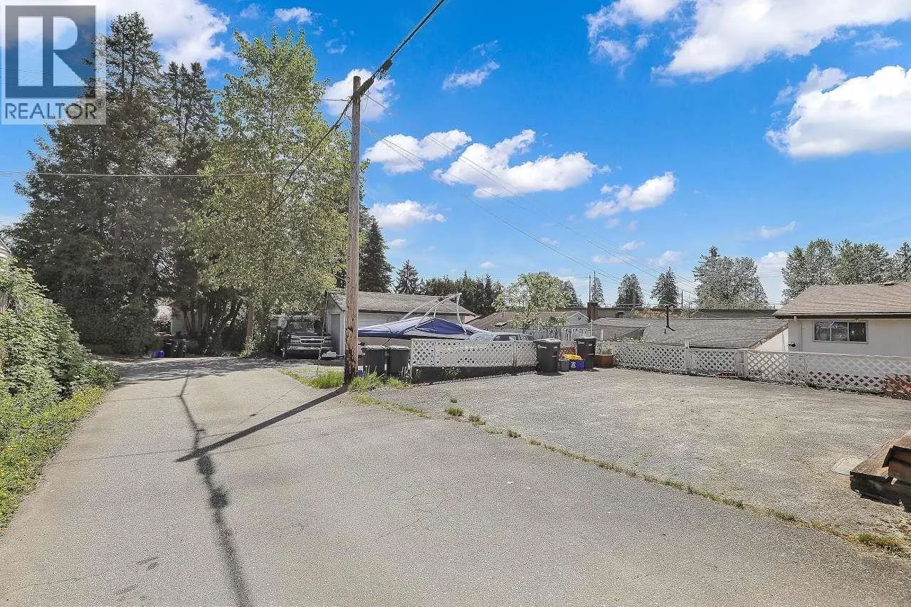 6407 LOUGHEED HIGHWAY