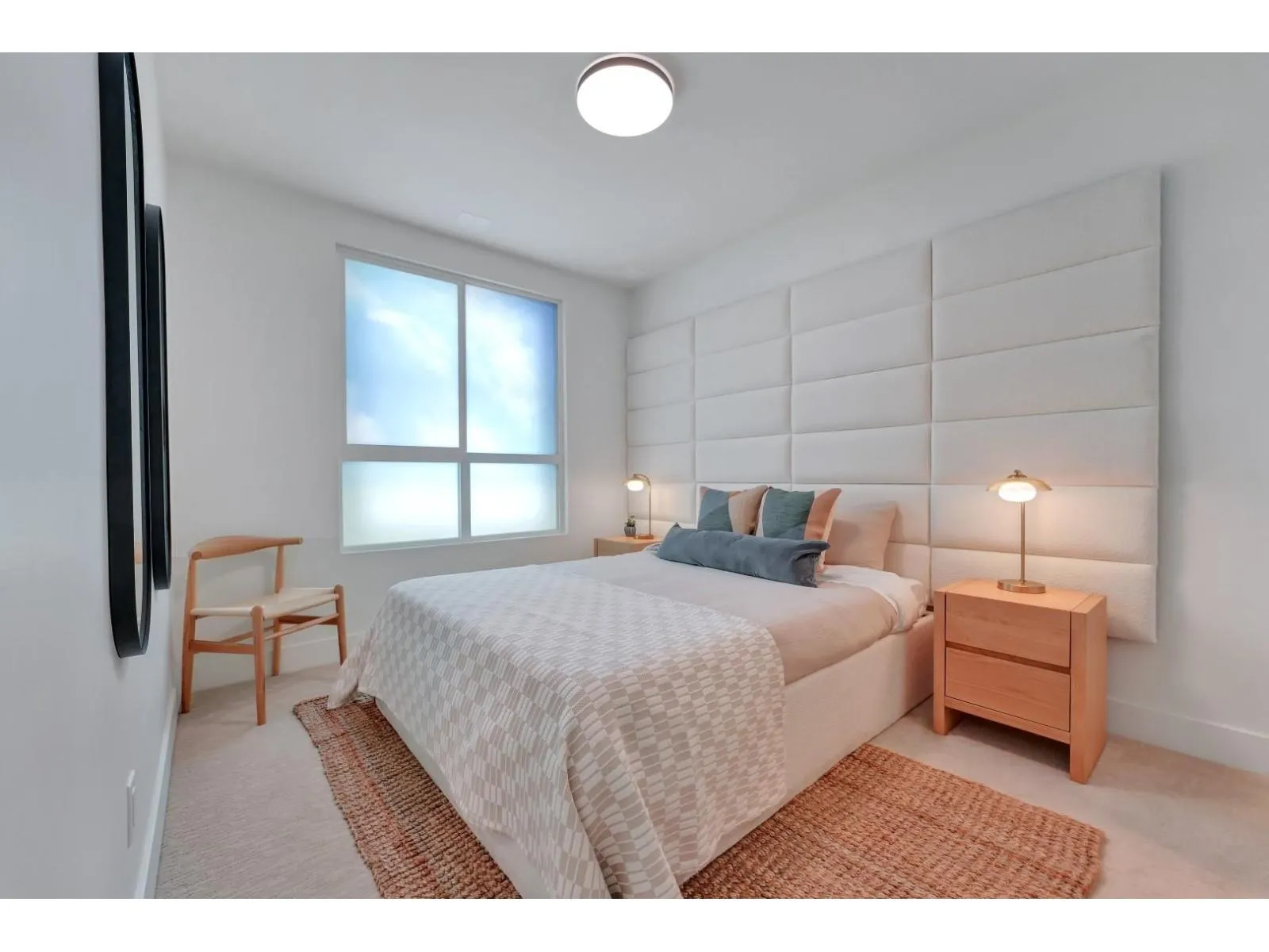 B206 5360 204TH STREET