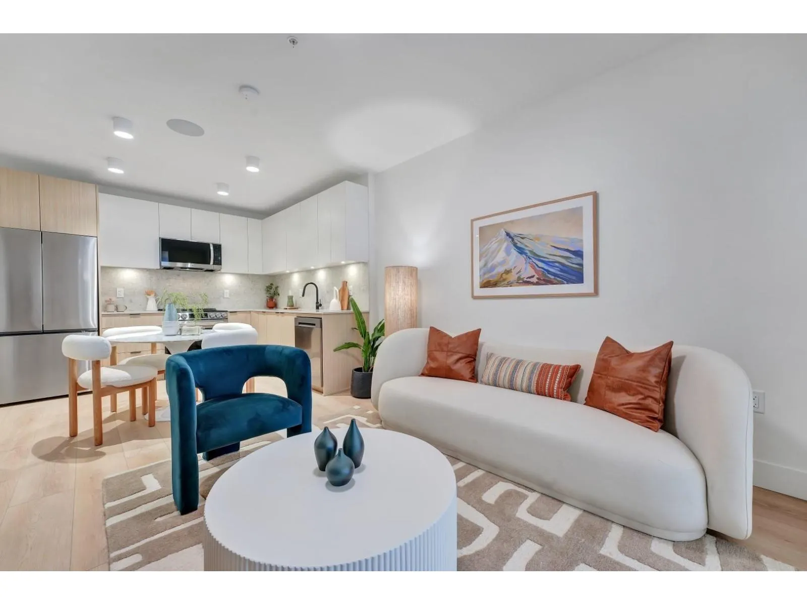 B206 5360 204TH STREET