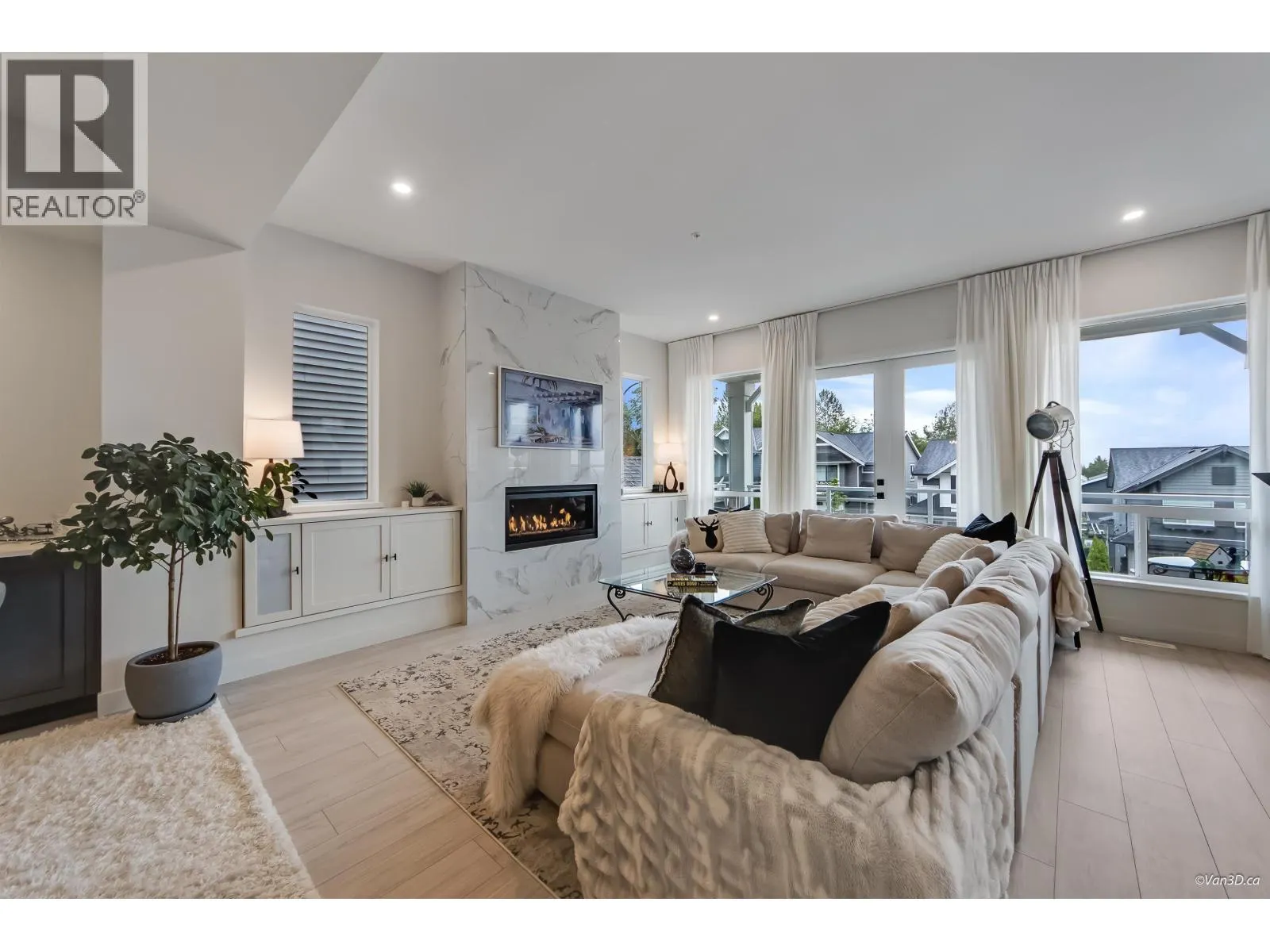 14046 MIER DRIVE