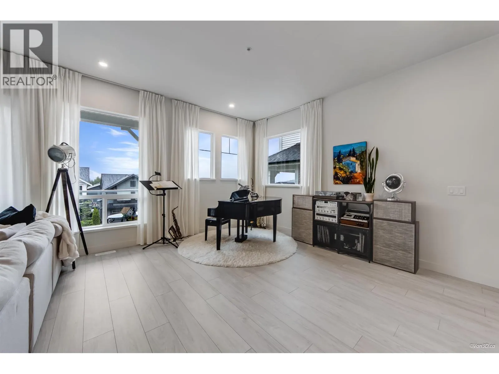 14046 MIER DRIVE