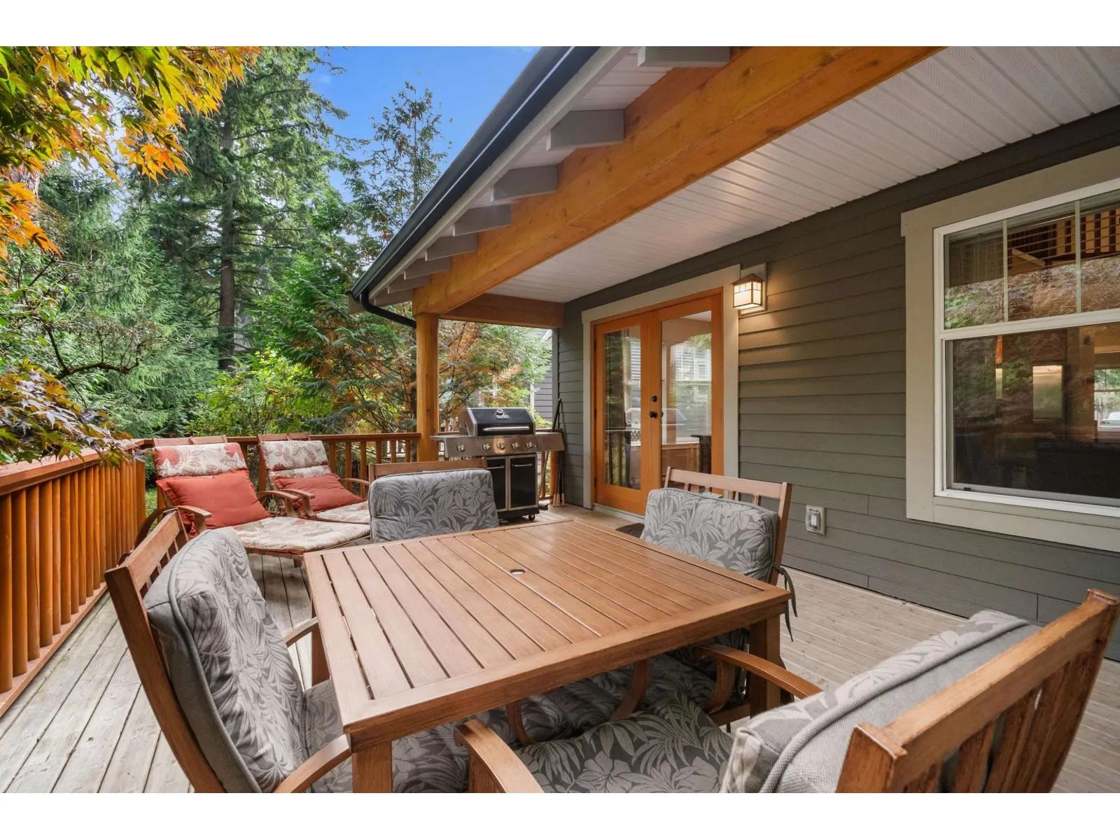 1820 RAVENWOOD TRAIL|Cultus Lake South