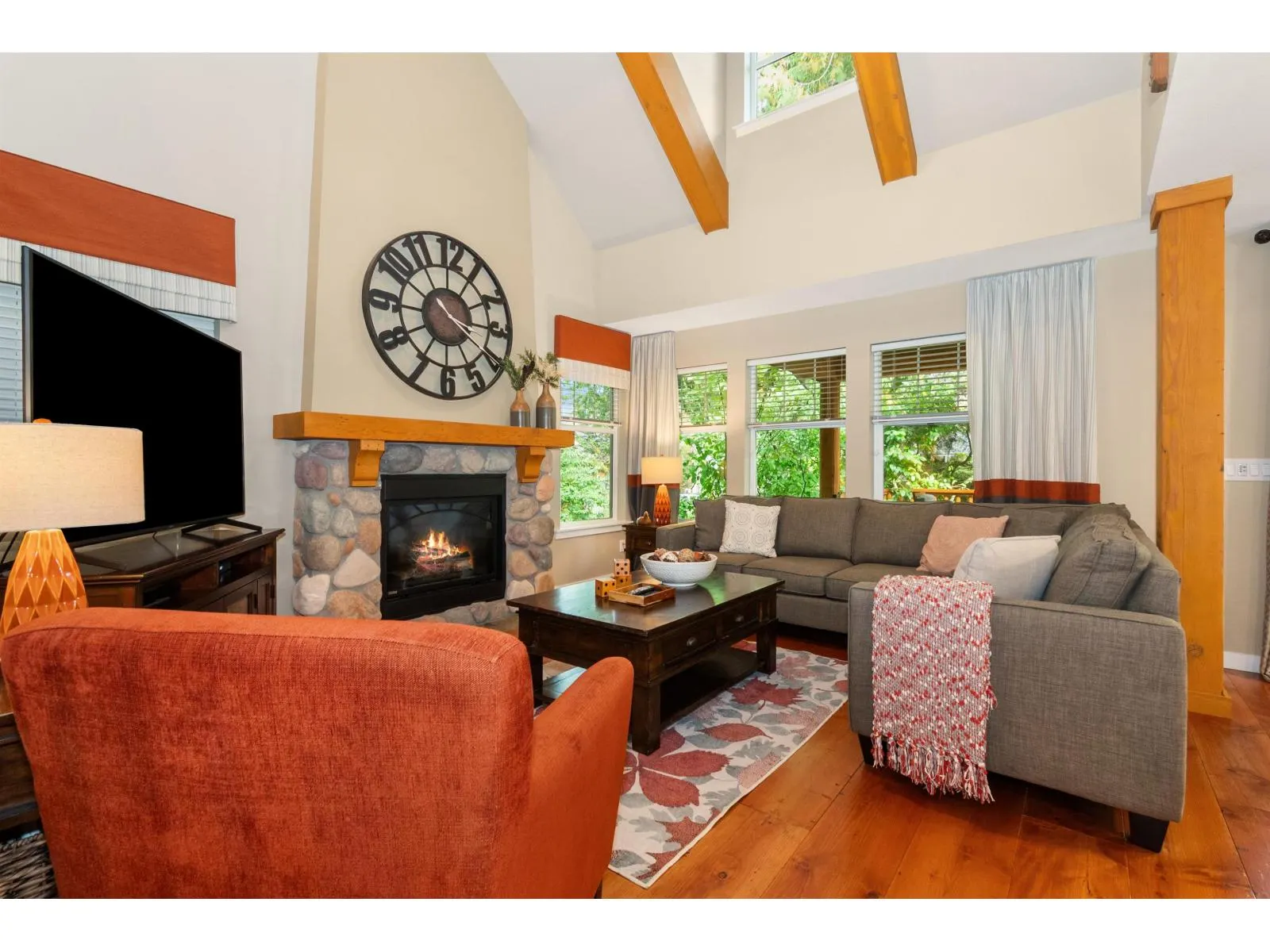 1820 RAVENWOOD TRAIL|Cultus Lake South