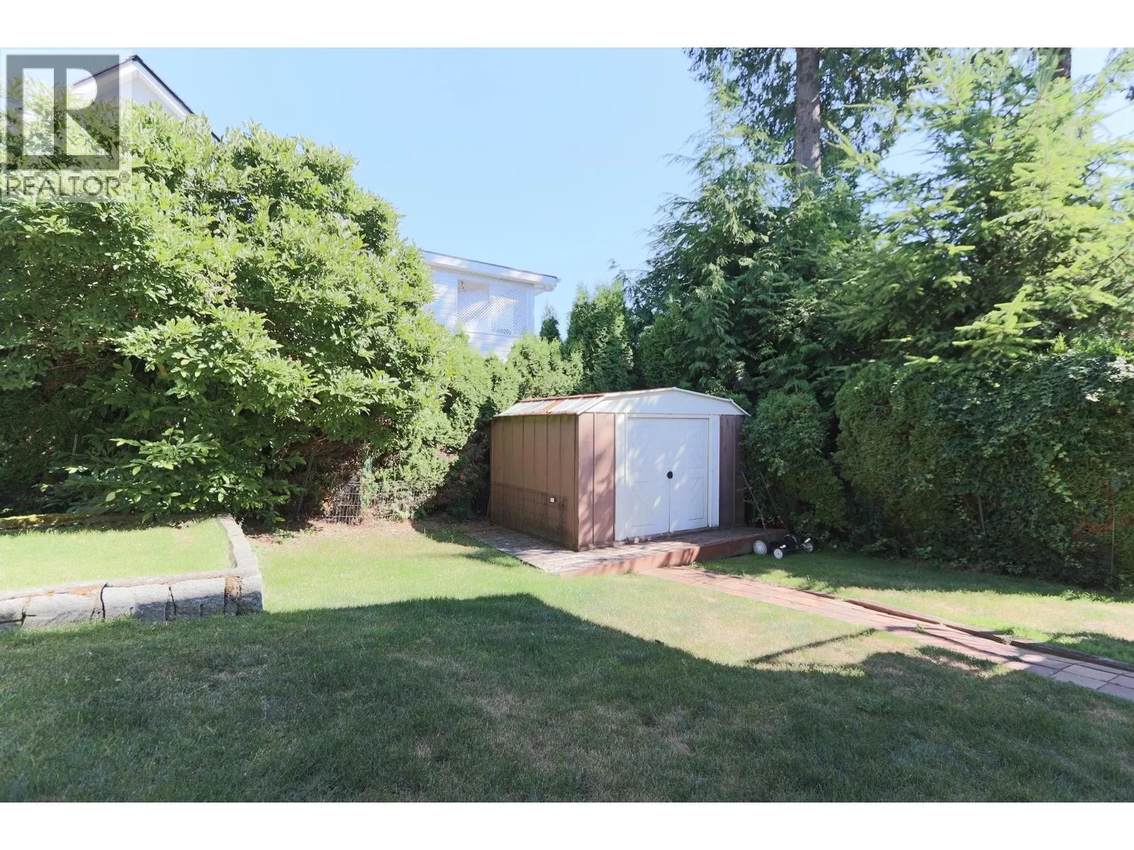 4591 WOODGREEN DRIVE