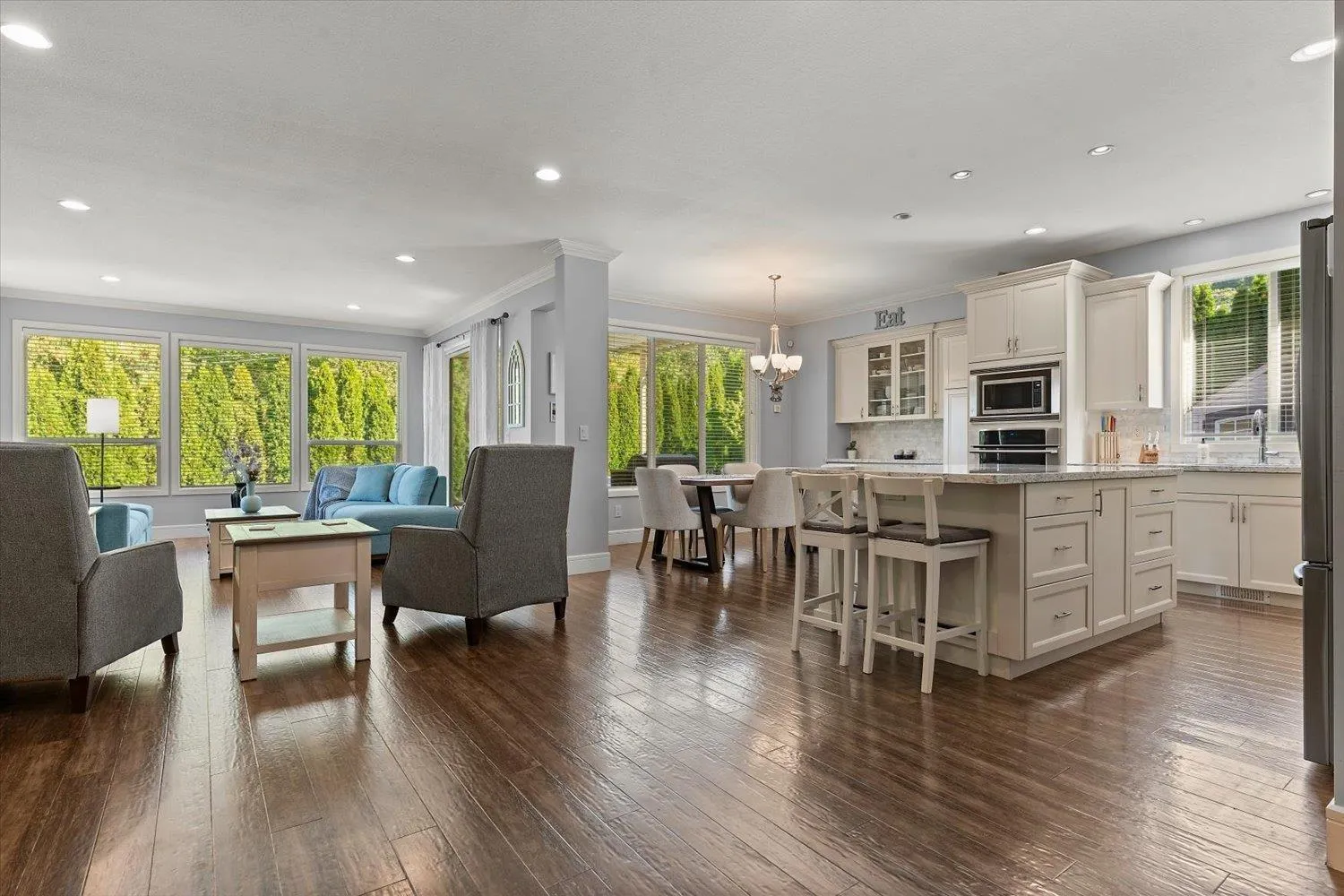 51137 SOPHIE CRESCENT|Eastern Hillsides