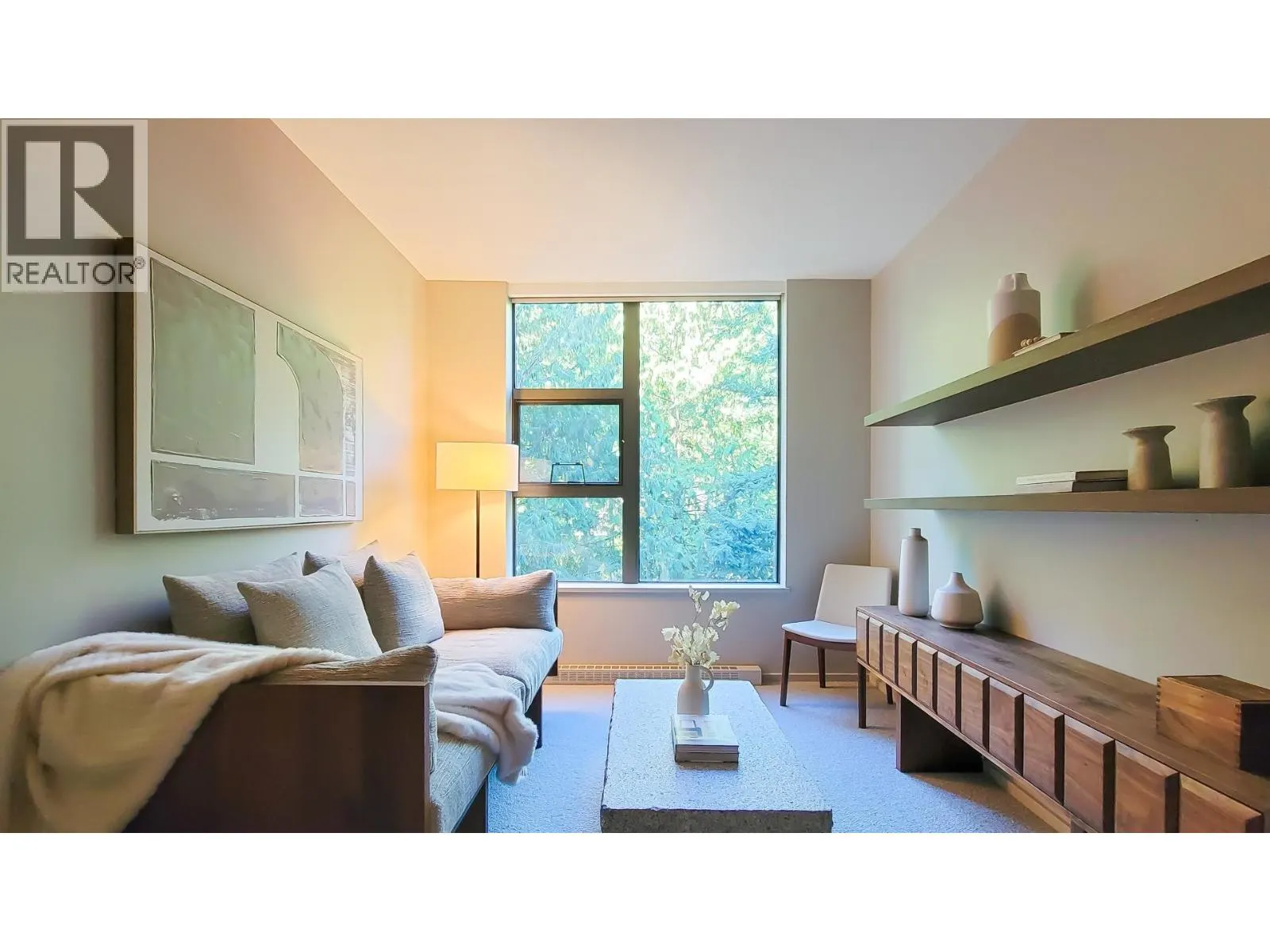 1201 3315 CYPRESS PLACE