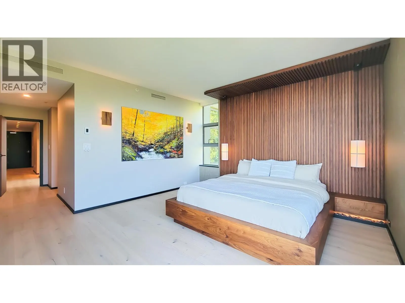 1201 3315 CYPRESS PLACE