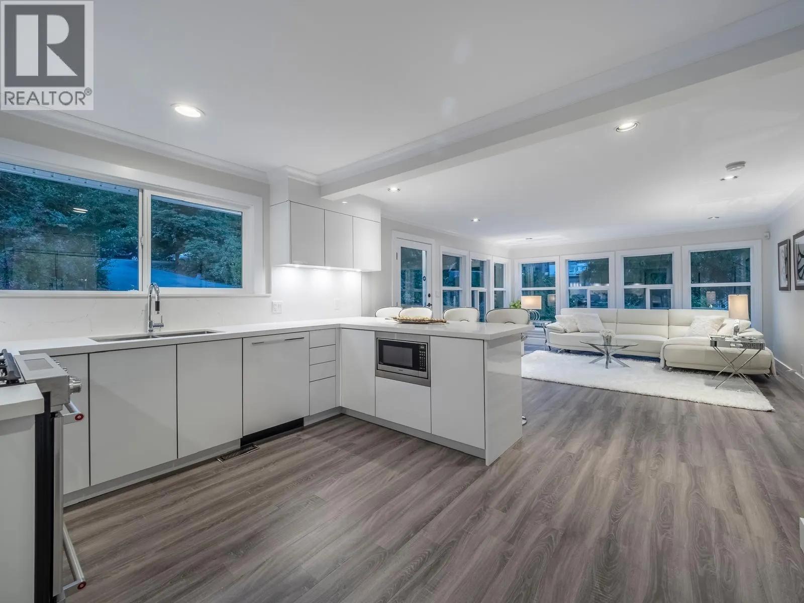 638 KING GEORGES WAY