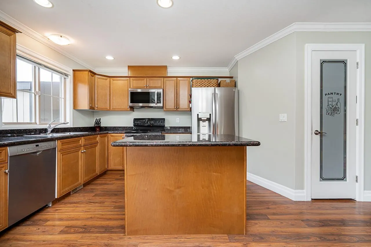 39 6450 BLACKWOOD LANE|Sardis South