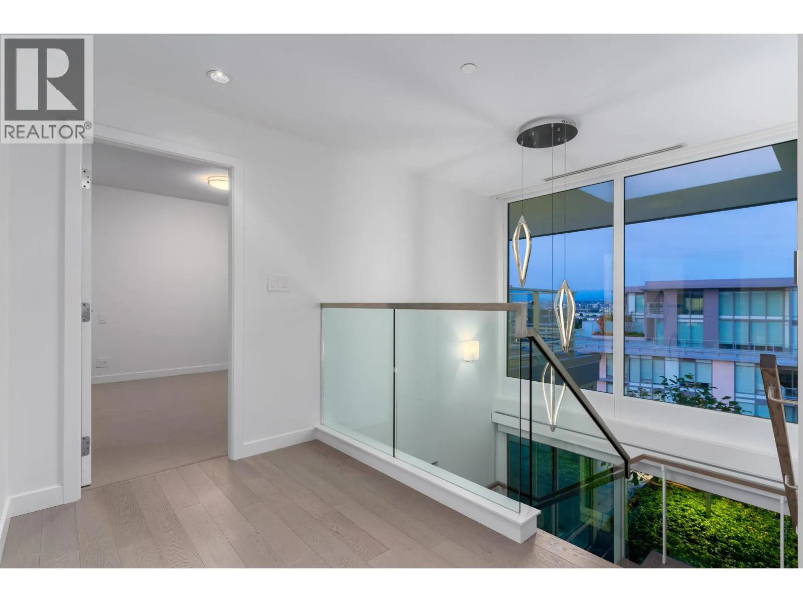 1205 6622 PEARSON WAY