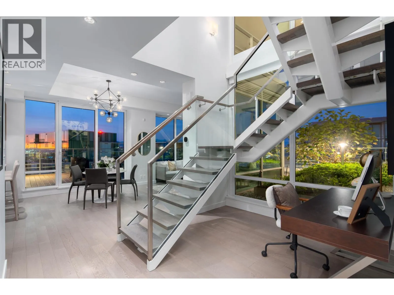1205 6622 PEARSON WAY