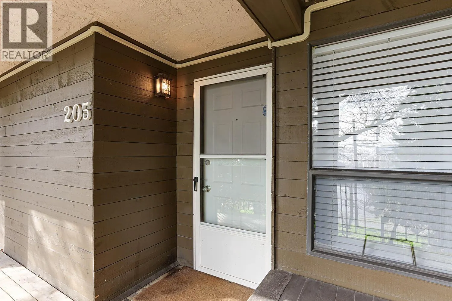 205 7831 NO. 1 ROAD