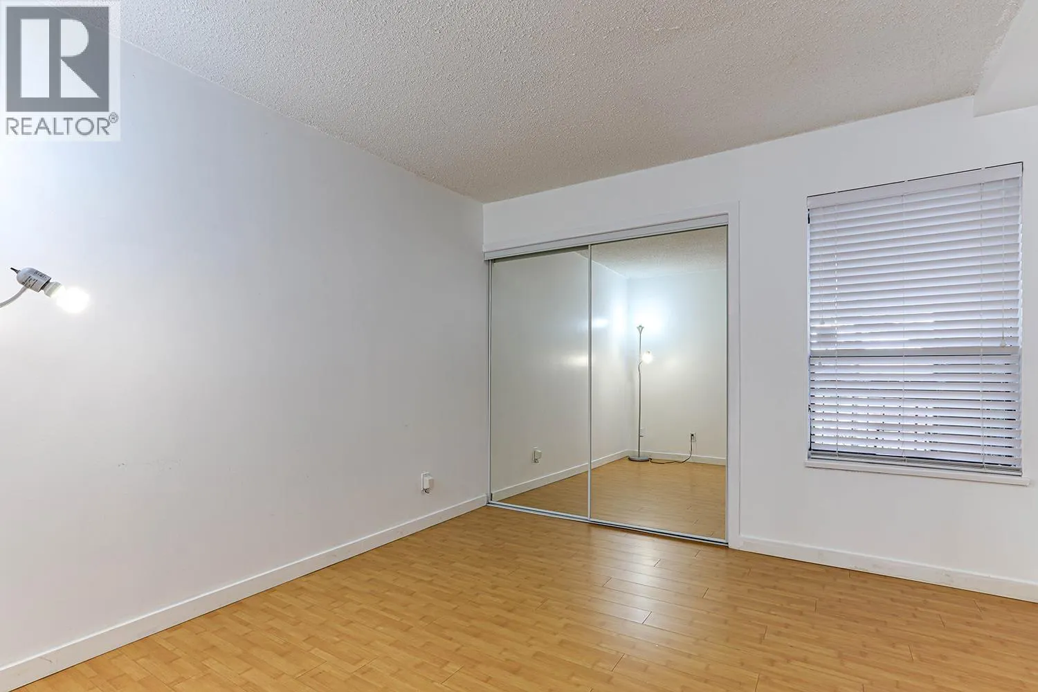 205 7831 NO. 1 ROAD