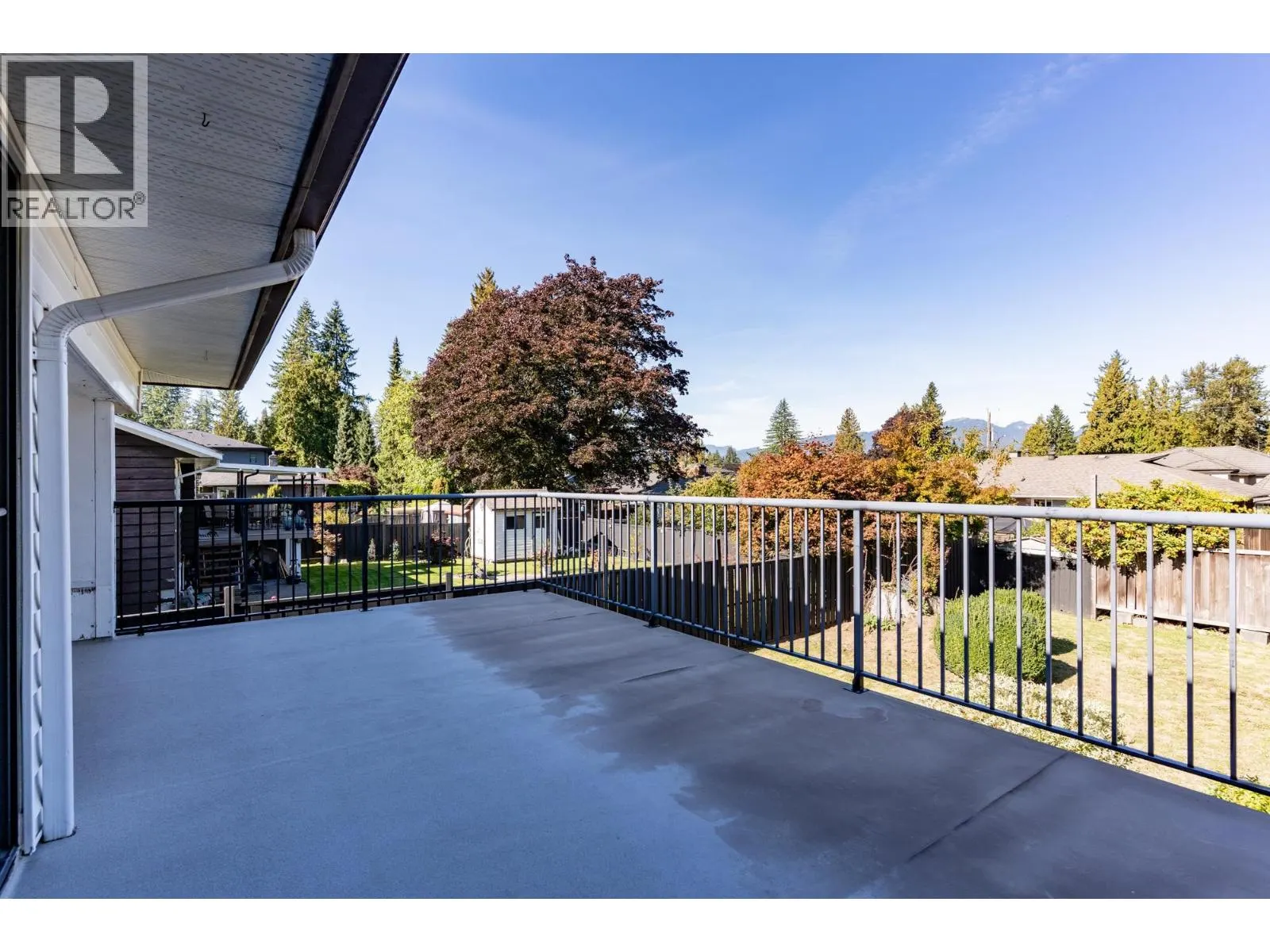 1349 SUMMIT DRIVE