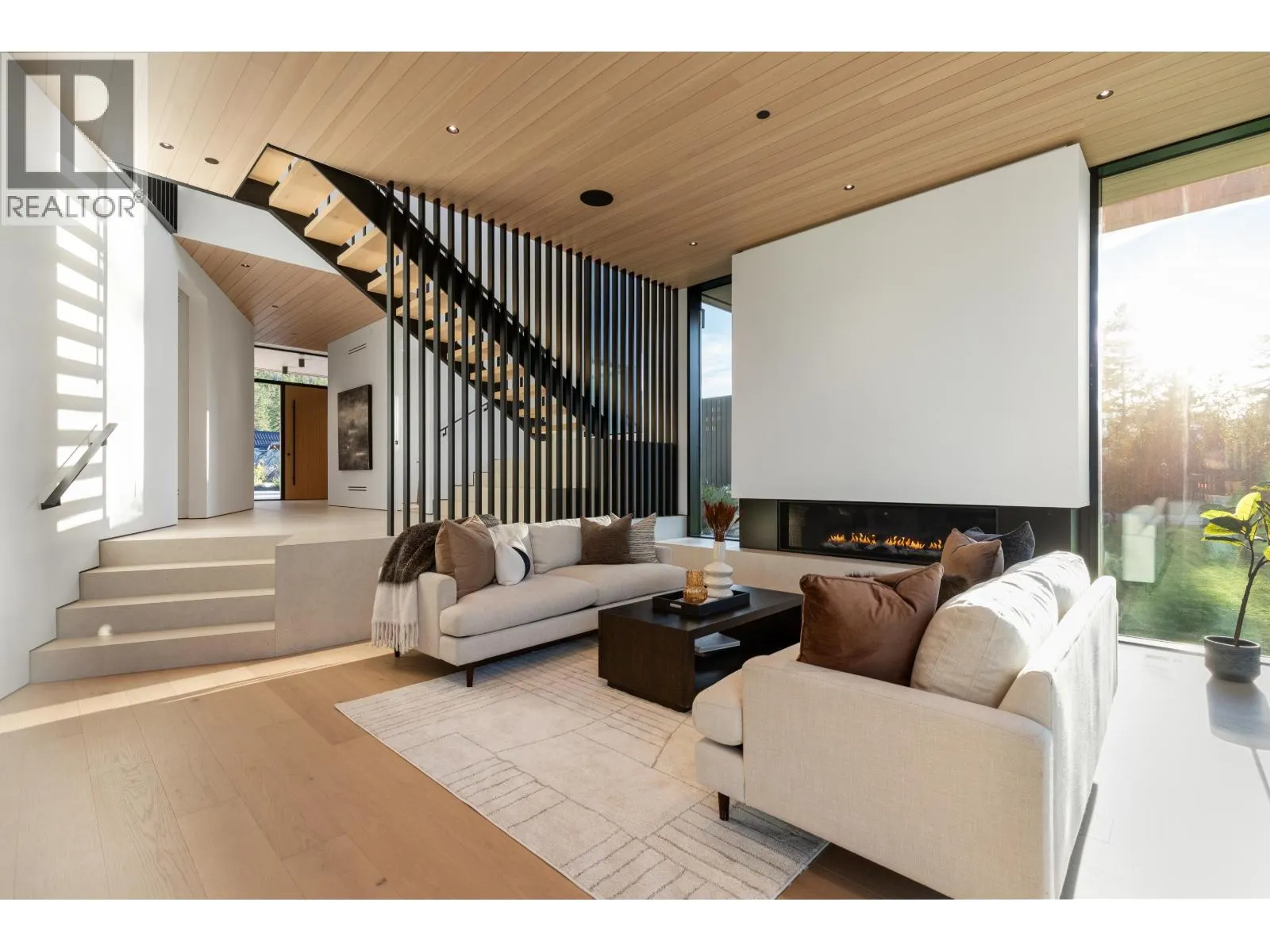 9257 WEDGEMOUNT PLATEAU DRIVE