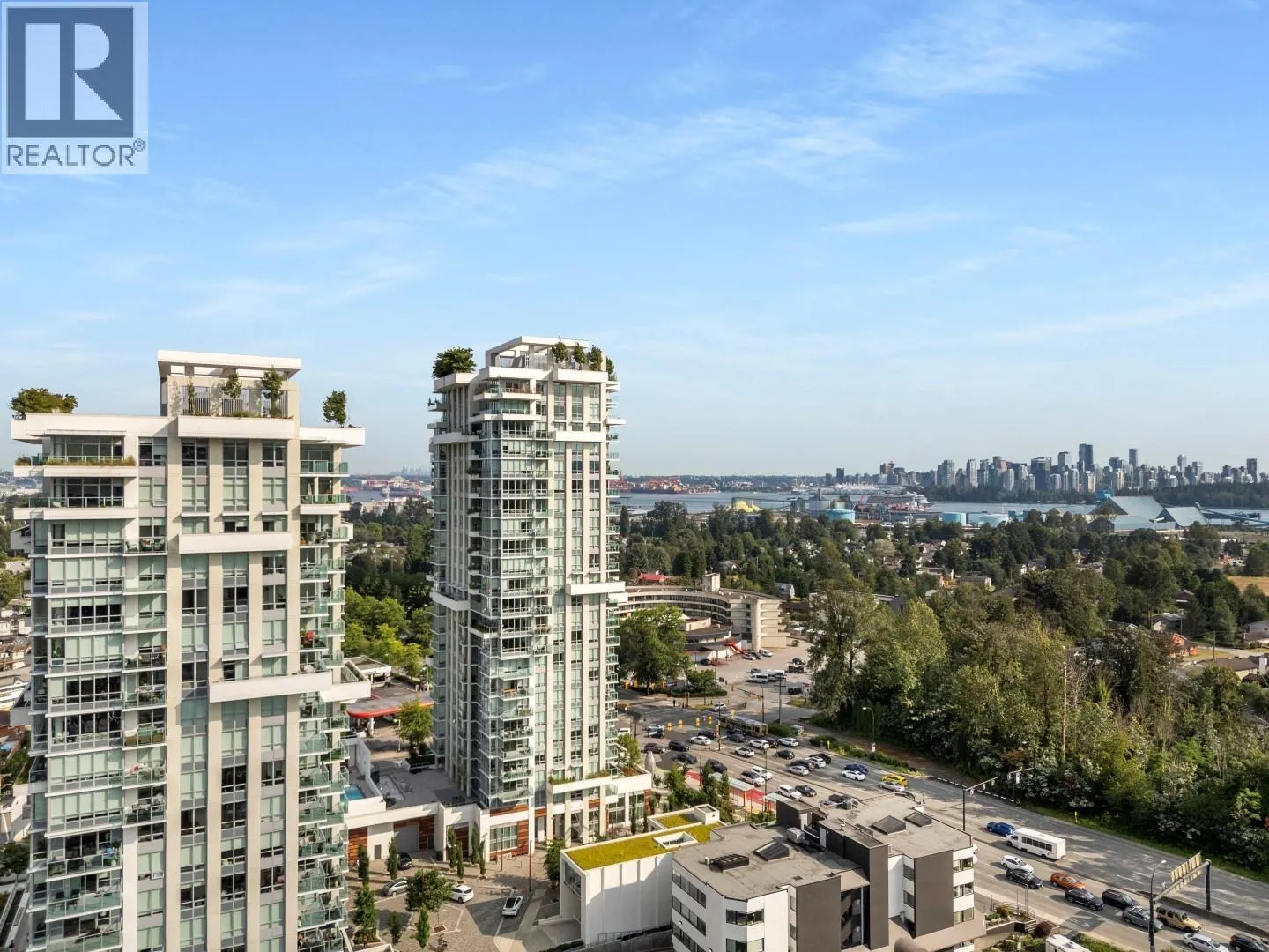 606 1632 LIONS GATE LANE