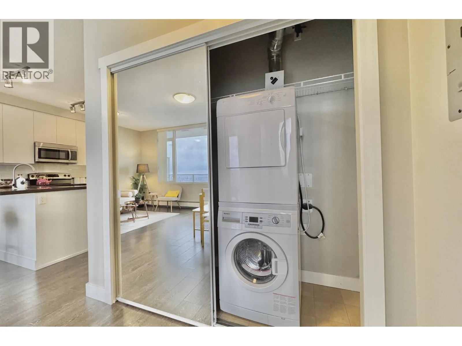 1103 9025 HIGHLAND COURT