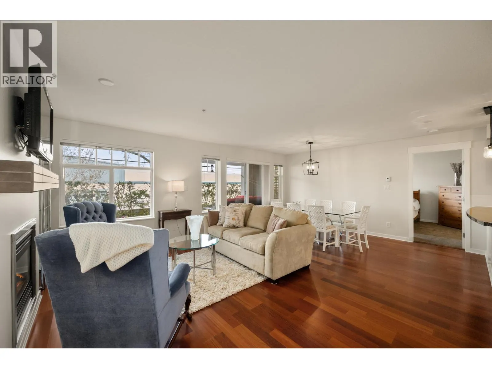 110 1706 56 STREET