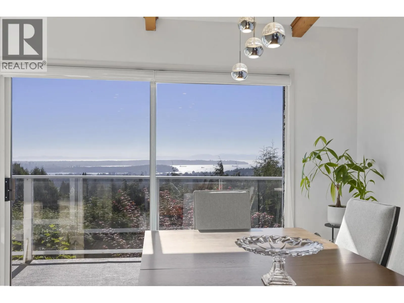 637 ALPINE COURT