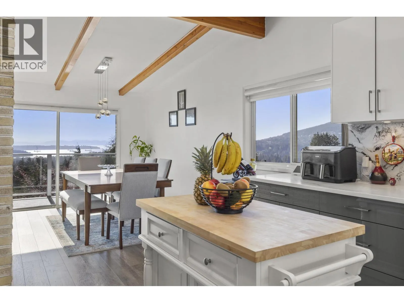 637 ALPINE COURT