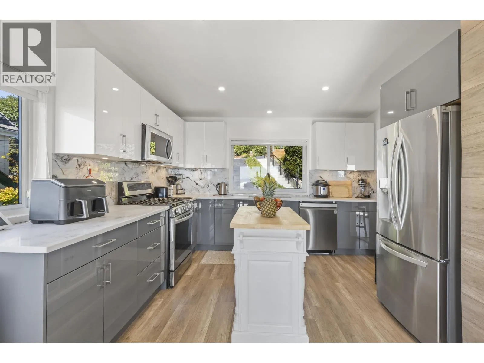 637 ALPINE COURT