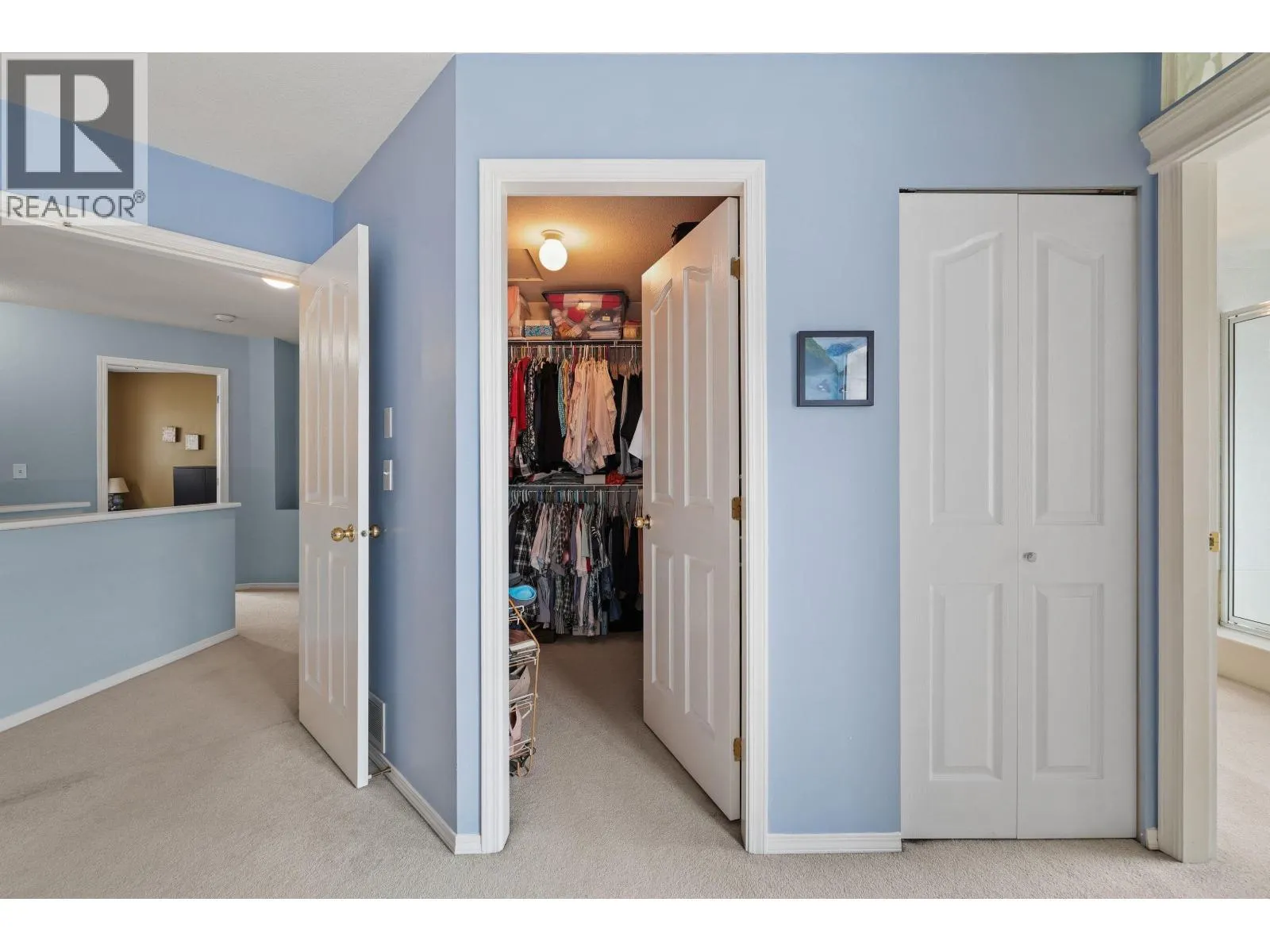 5551 ROWLING PLACE