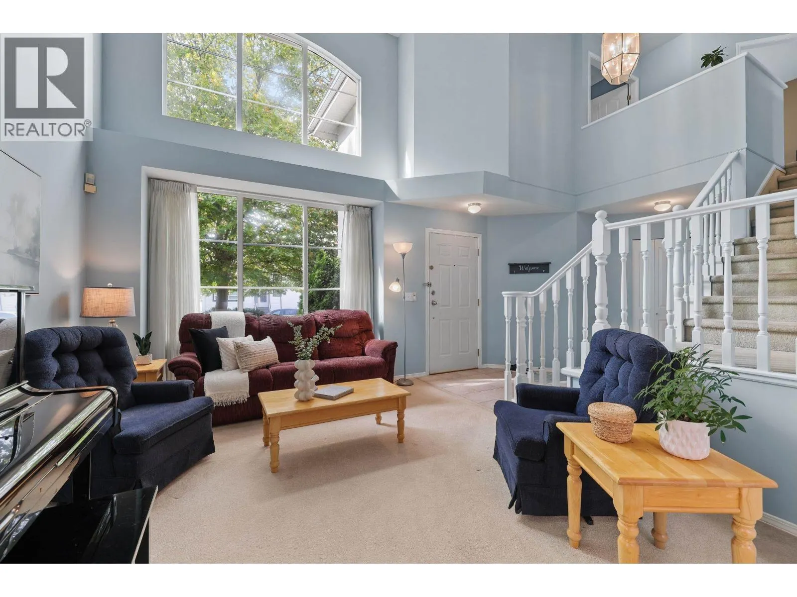 5551 ROWLING PLACE