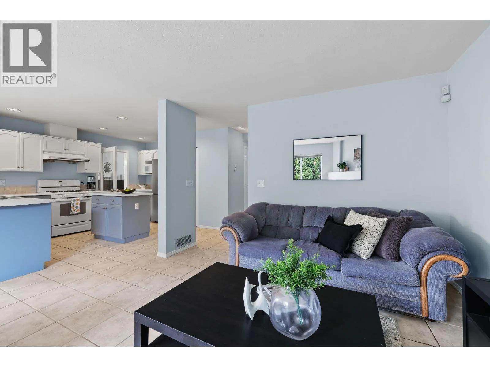 5551 ROWLING PLACE