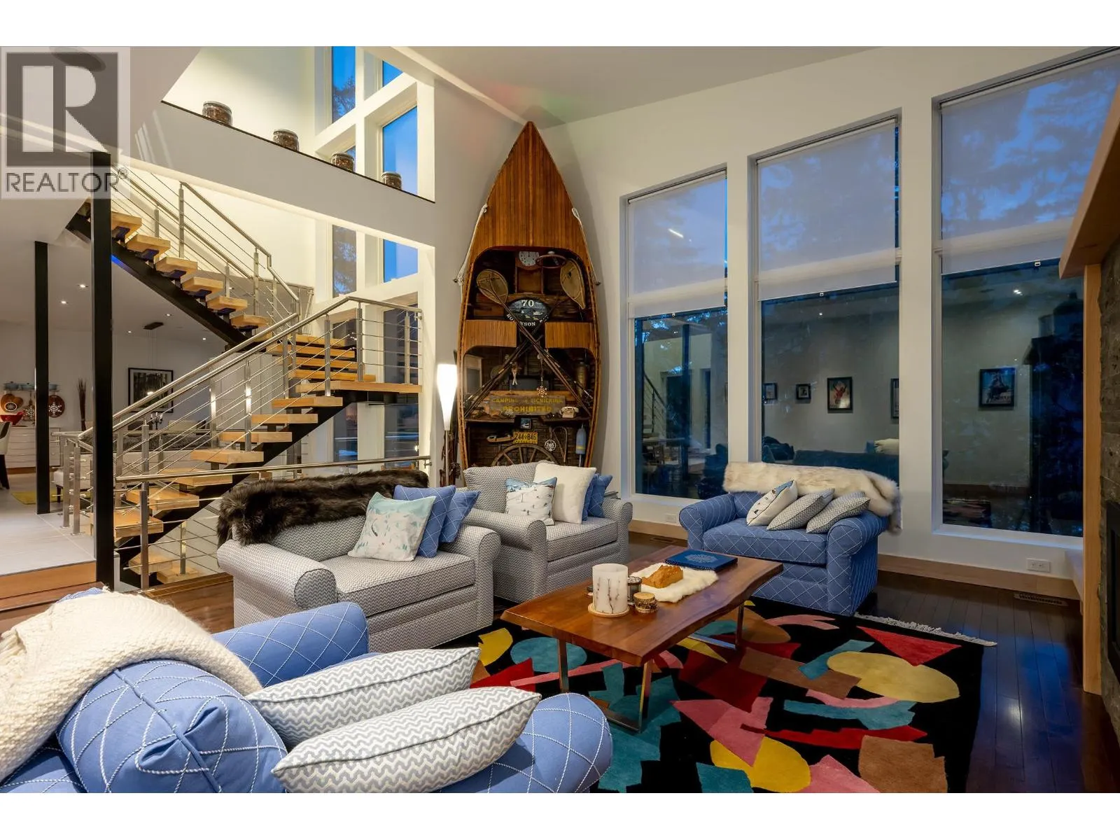 5221 JORDAN LANE