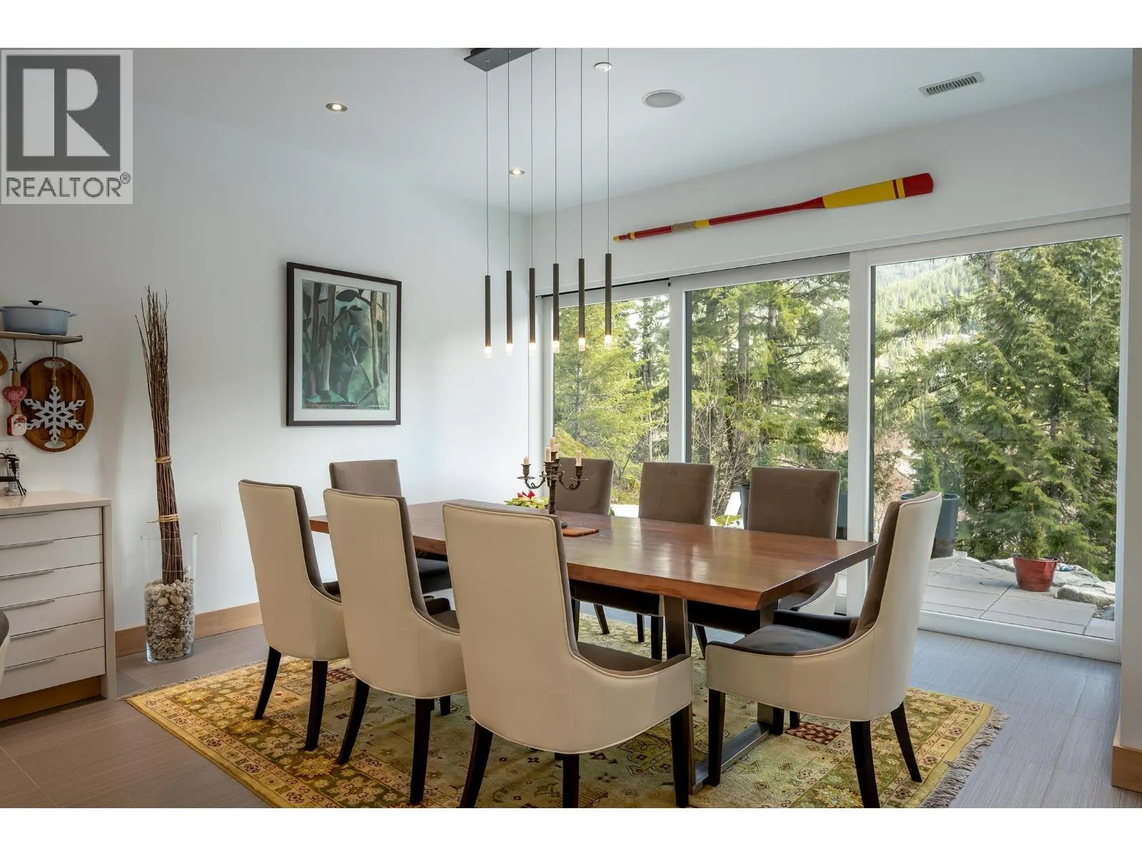 5221 JORDAN LANE