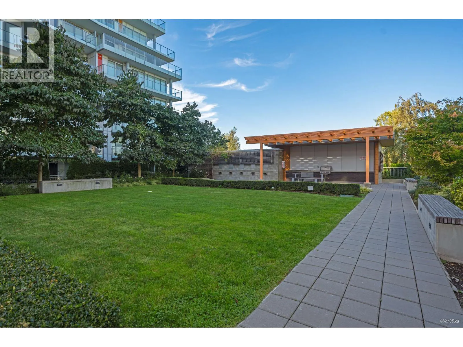 316 12339 STEVESTON HIGHWAY