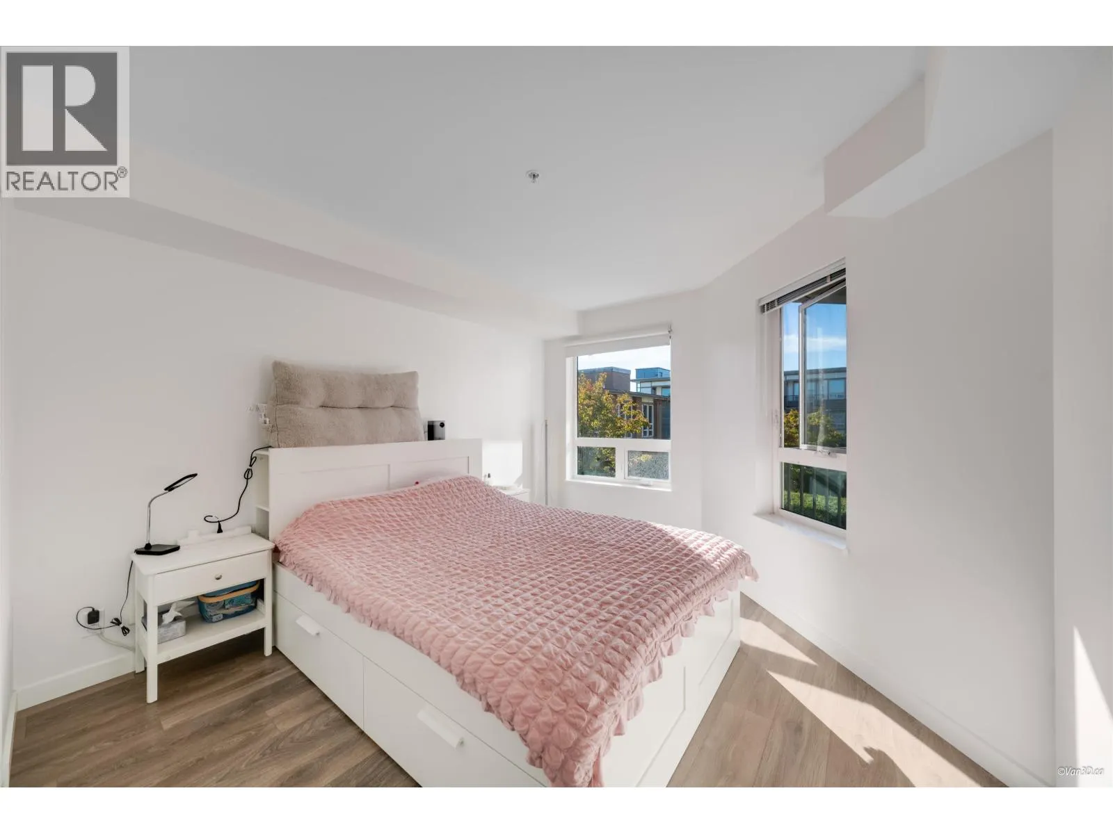 316 12339 STEVESTON HIGHWAY