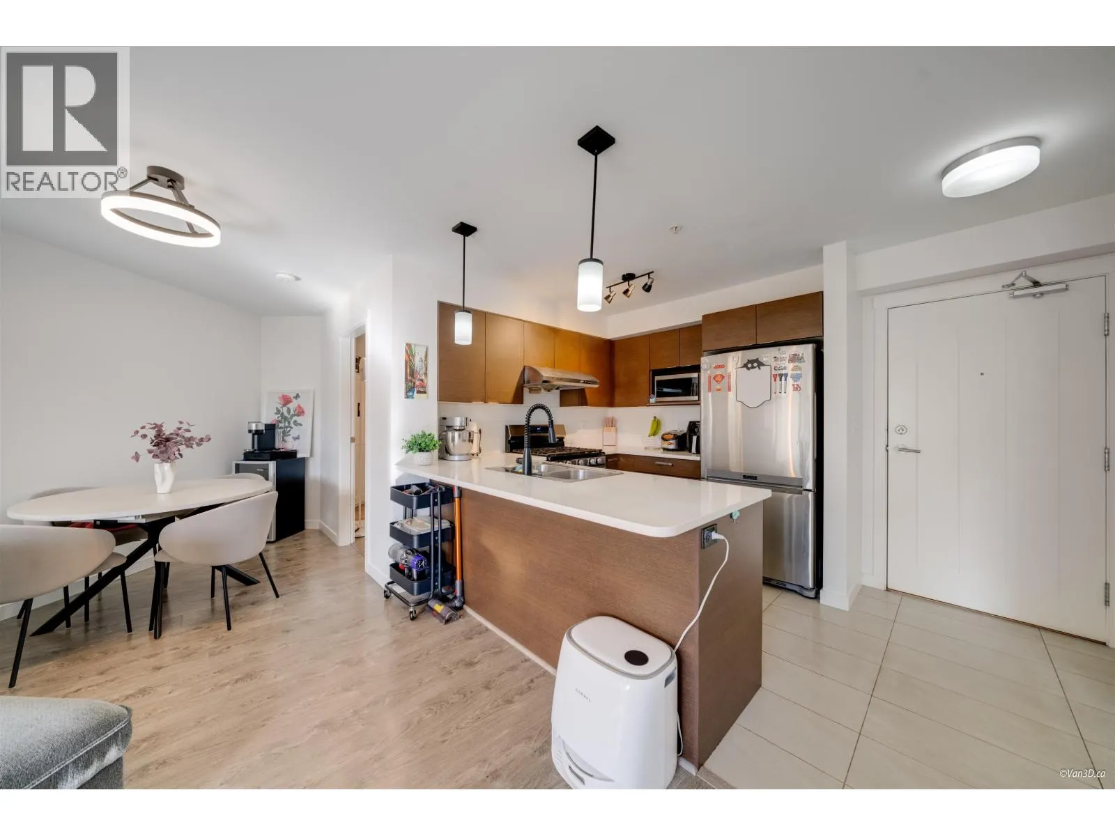 316 12339 STEVESTON HIGHWAY