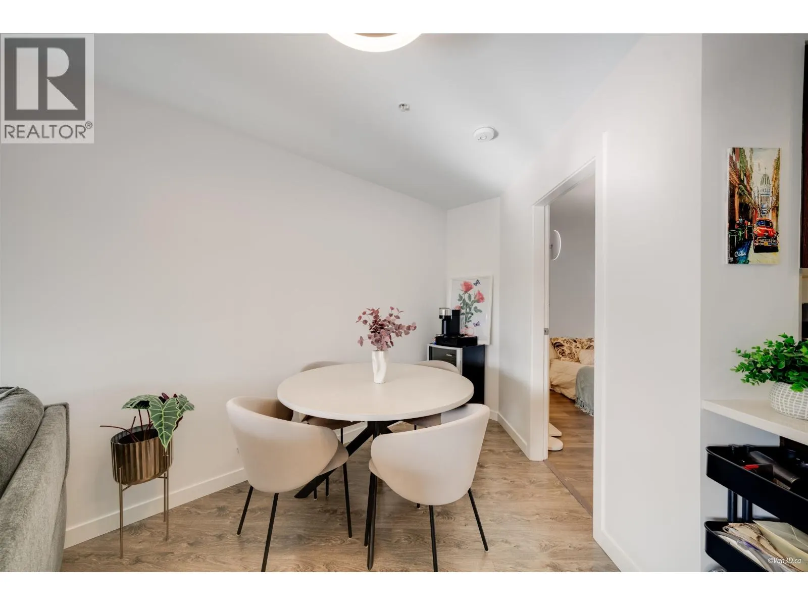 316 12339 STEVESTON HIGHWAY
