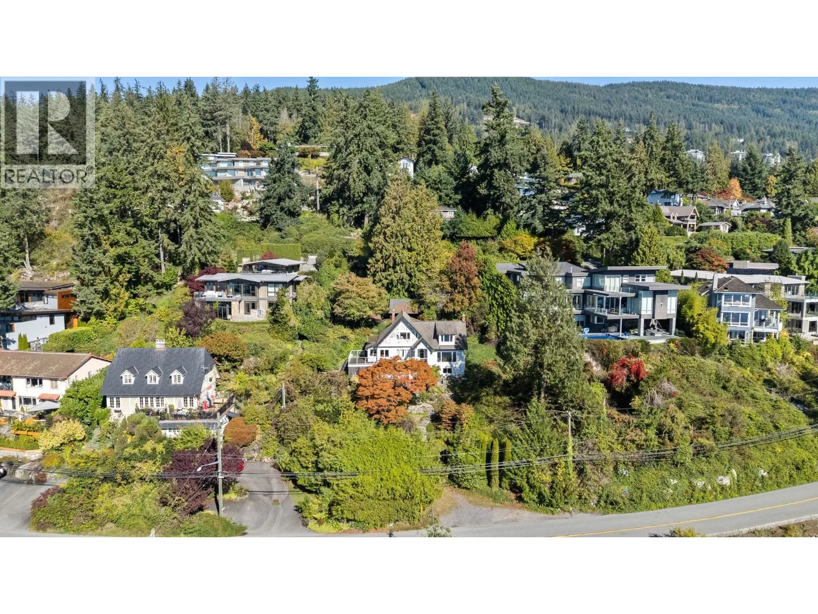 3721 SUNSET LANE