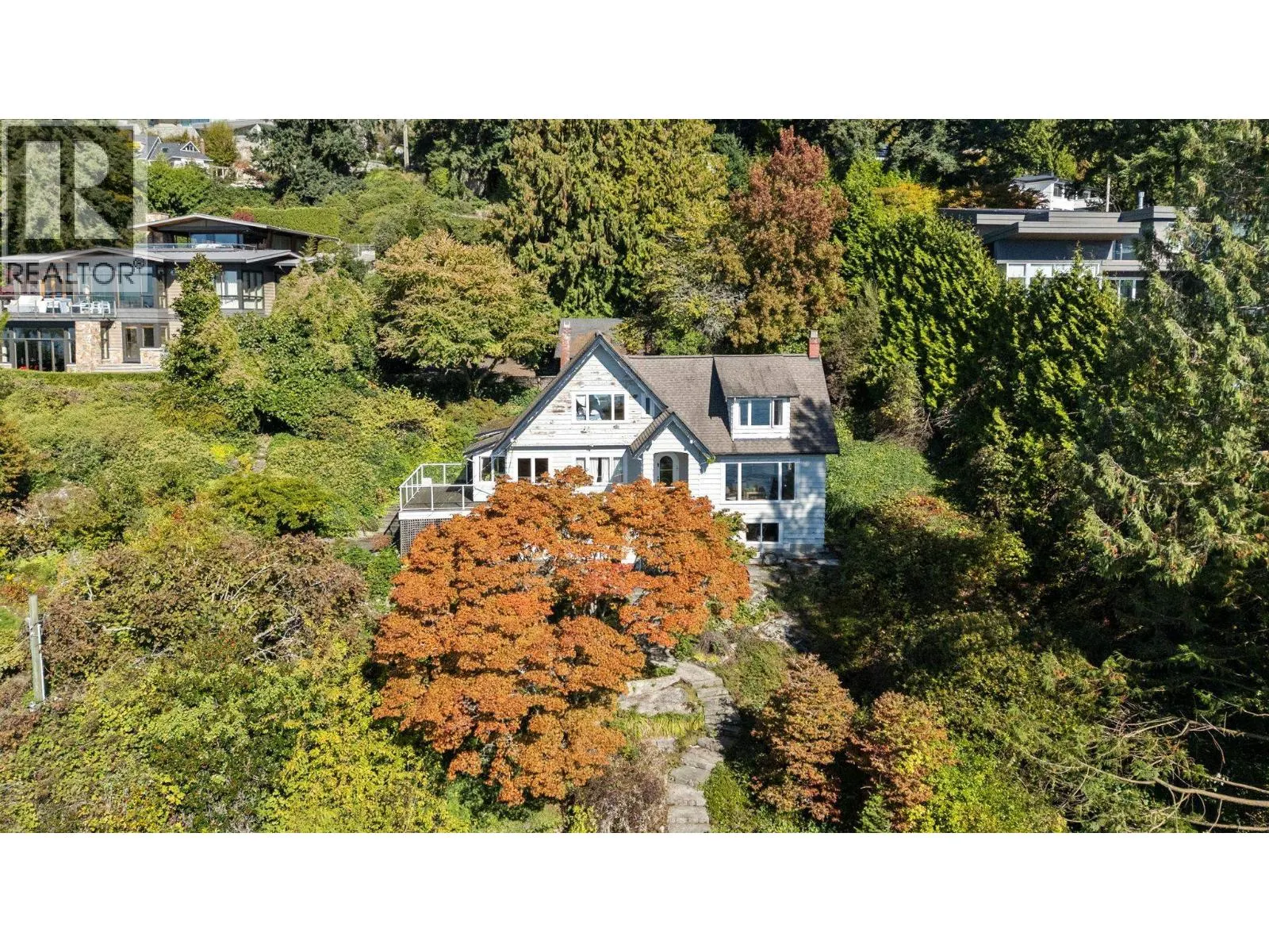 3721 SUNSET LANE