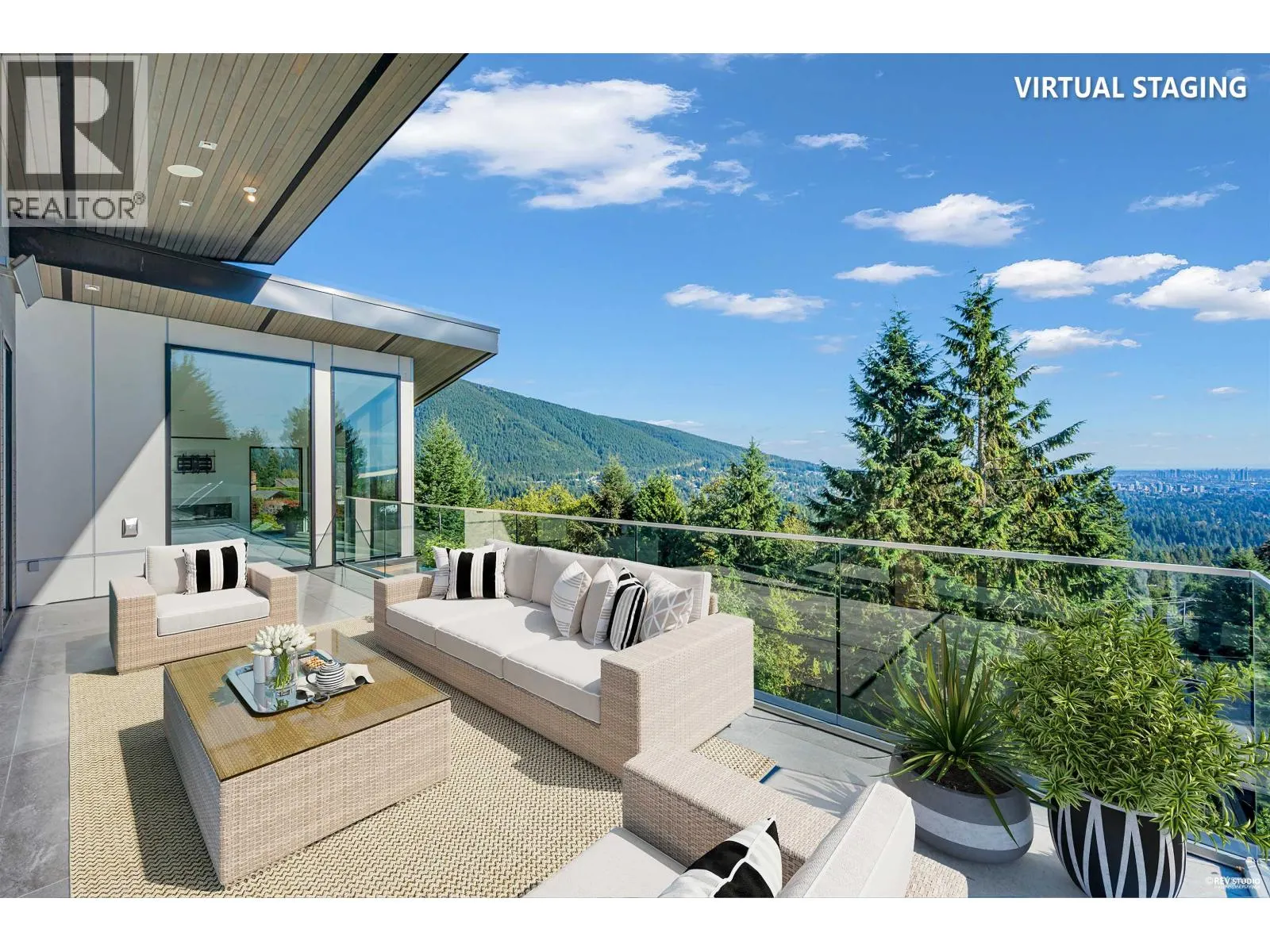 535 CRAIGMOHR DRIVE