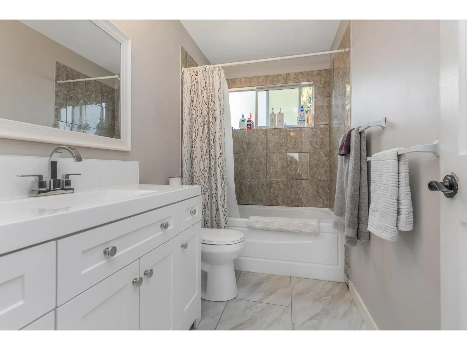 3419 JUNIPER CRESCENT