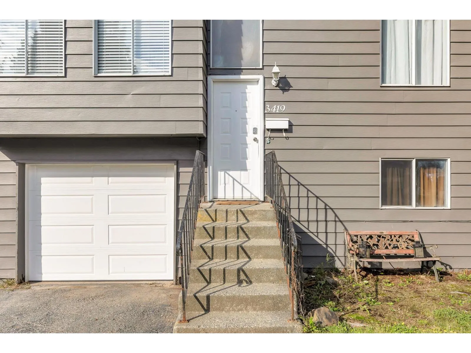 3419 JUNIPER CRESCENT