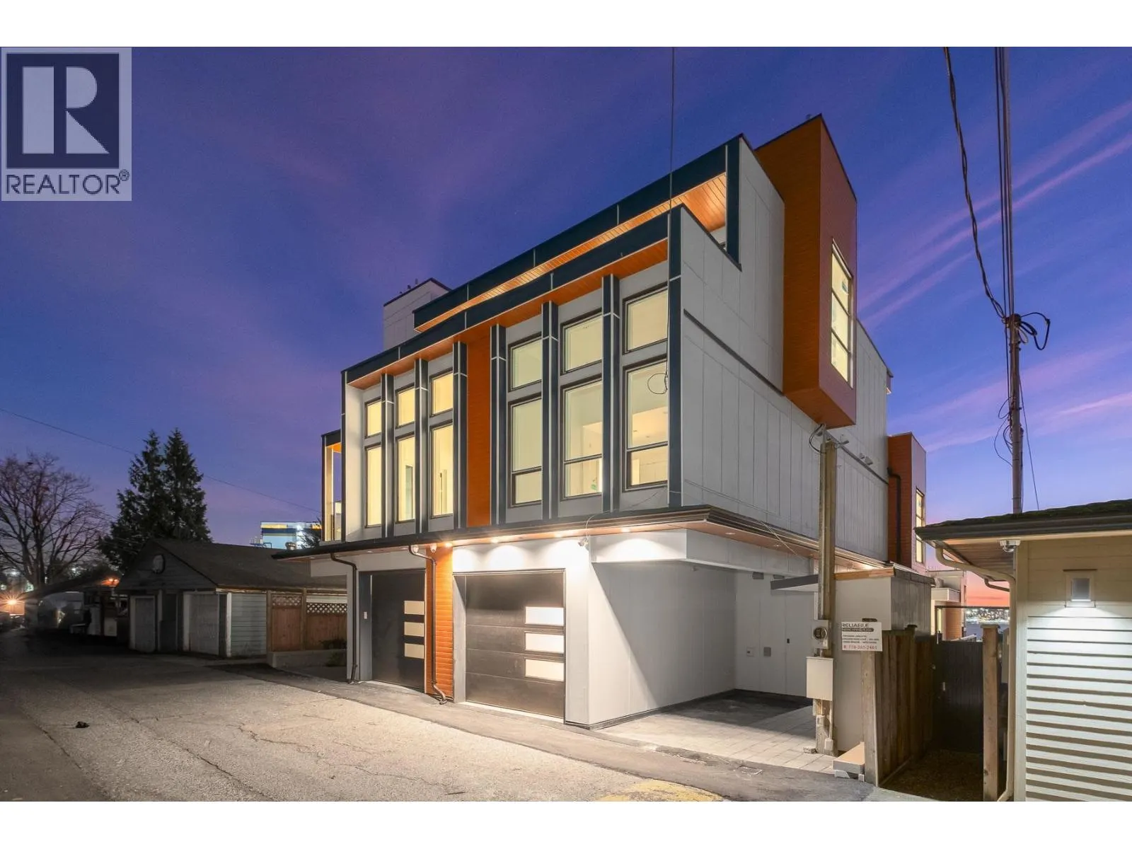 2 432 E 1ST STREET