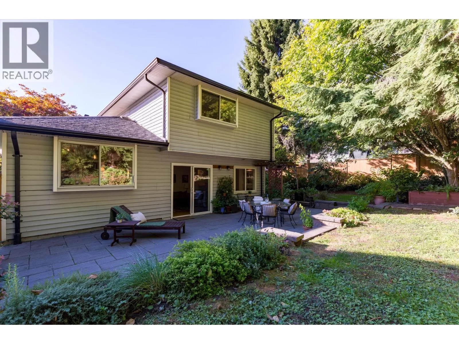 22169 RIVER BEND