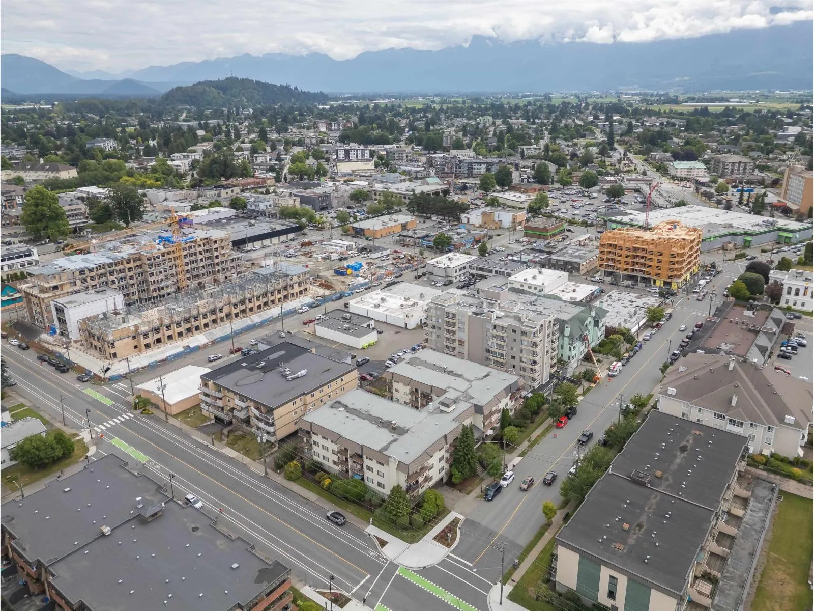205 45749 SPADINA AVENUE|Chilliwack Downtown