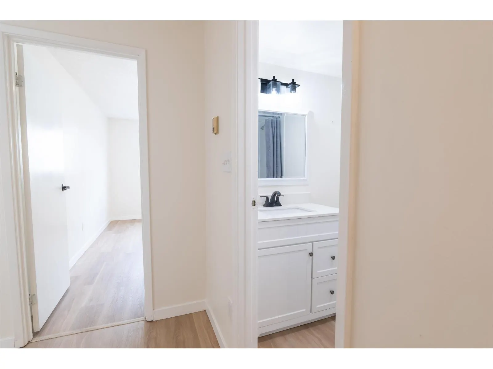 205 45749 SPADINA AVENUE|Chilliwack Downtown
