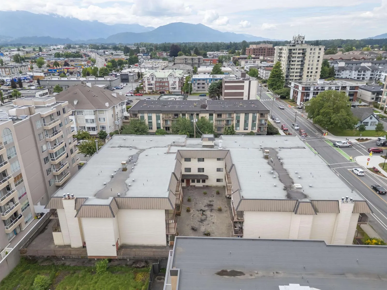 205 45749 SPADINA AVENUE|Chilliwack Downtown