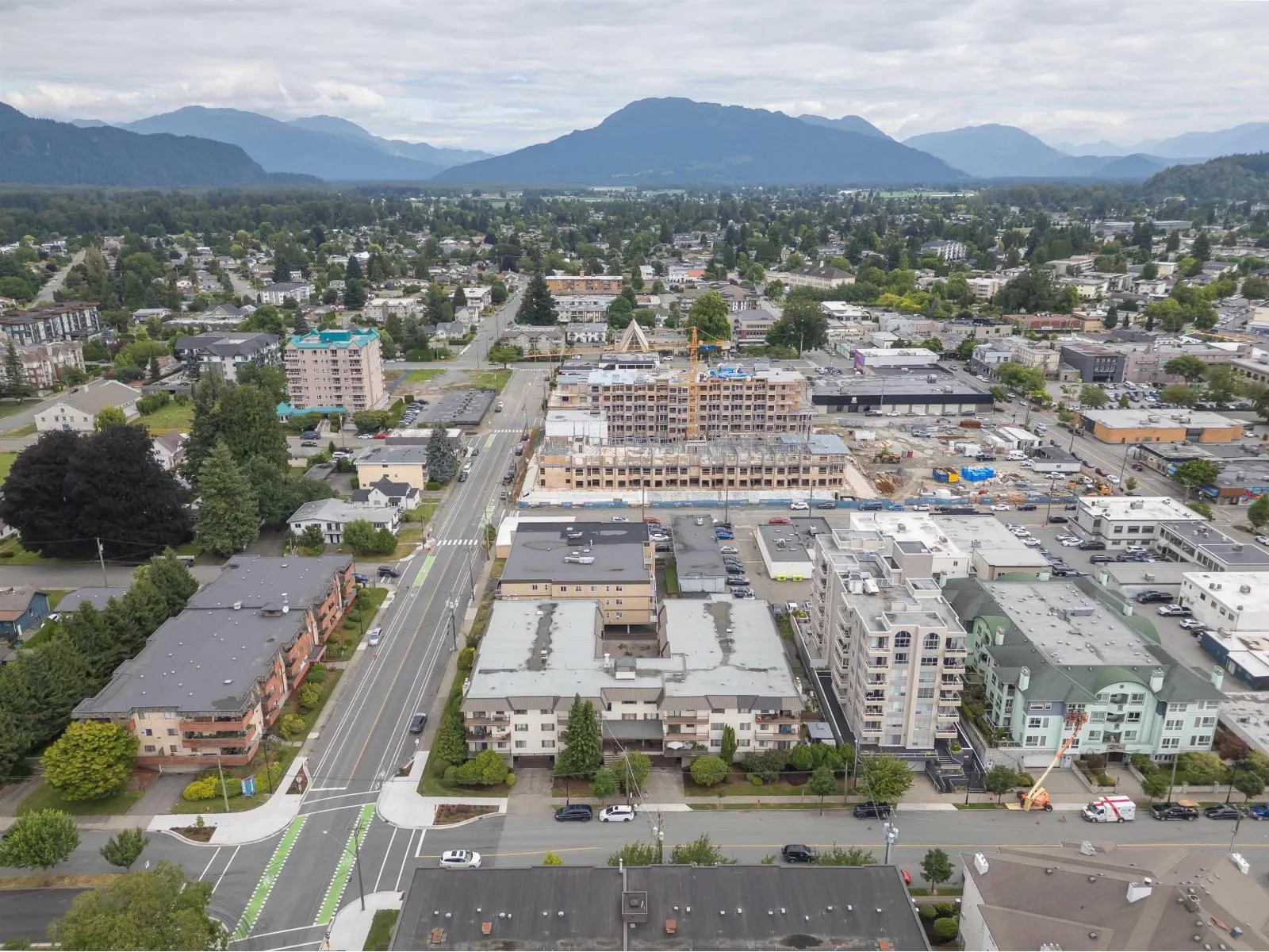 205 45749 SPADINA AVENUE|Chilliwack Downtown