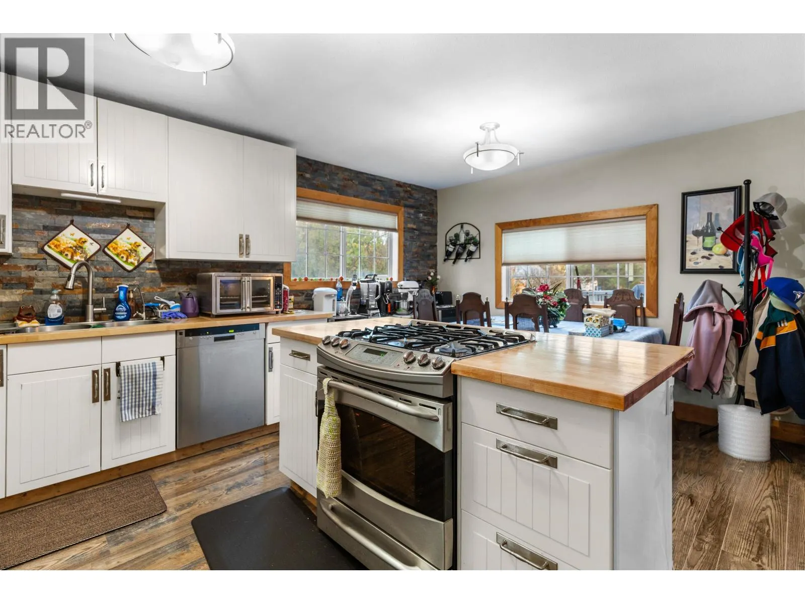 7945 SHELLEY TOWNSITE ROAD