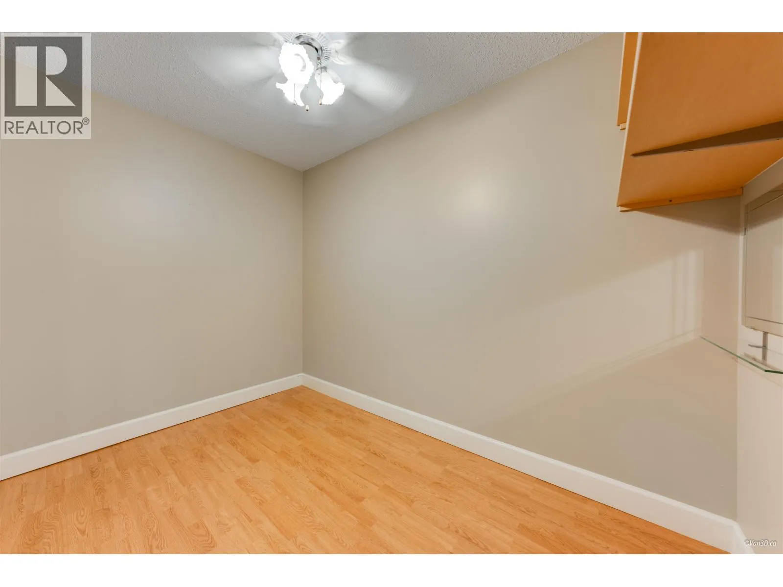 301 22514 116 AVENUE